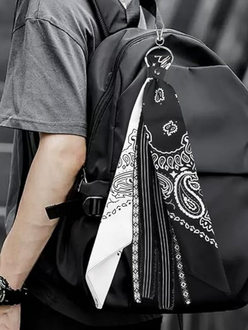 Western Bandana Purse Clip Pocket Belt Clip Women Men Western Boho Black & White